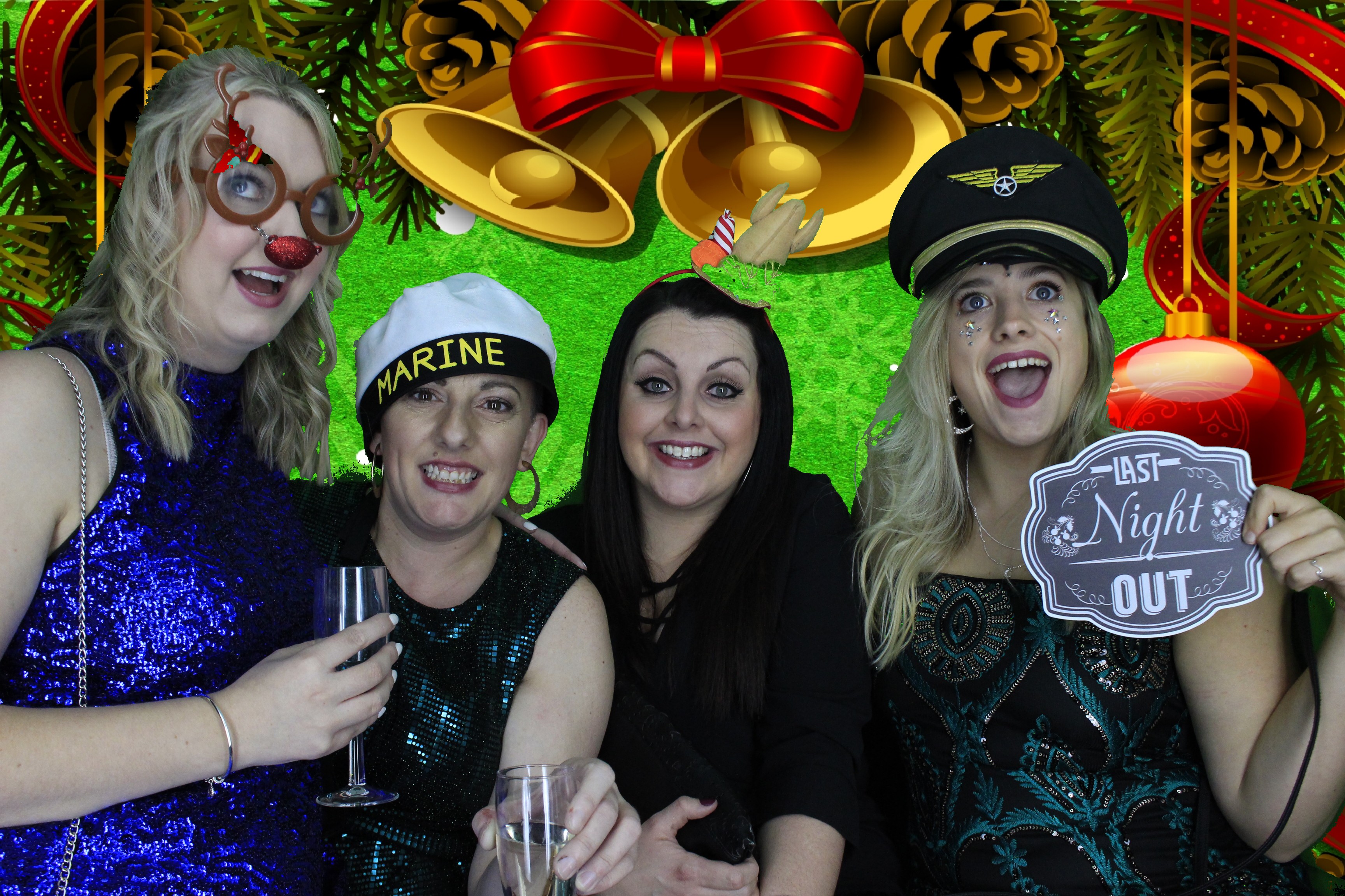 Planet Cruise Christmas Party | View more photos from the event at gallery.myphotoboothexperience.co.uk/u/MyPhotoBoothExperienceLtd/Planet-Cruise-Christmas-Party